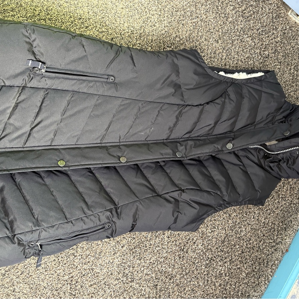 Eddie Bauer Women’s Black Quilted Puffer Vest